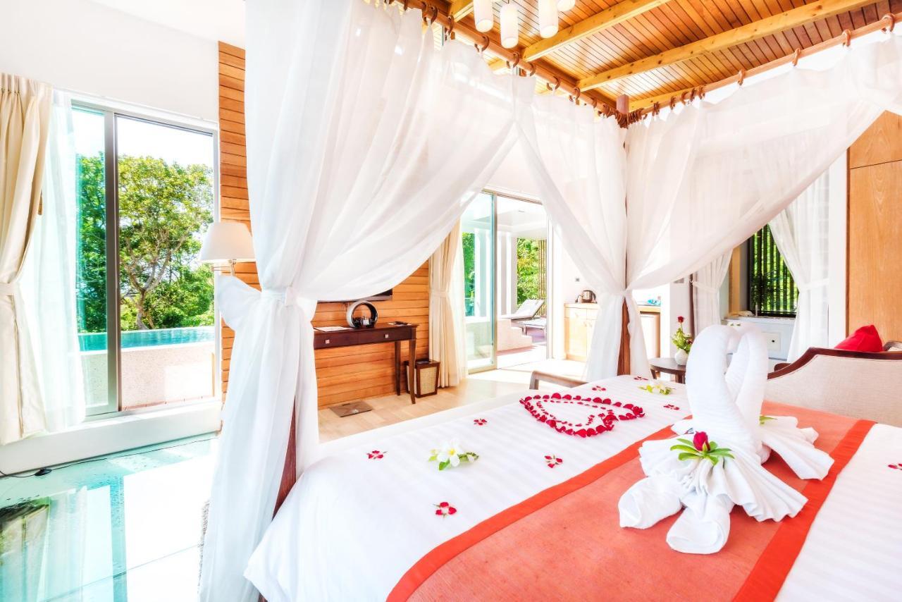 Wyndham Sea Pearl Resort, Phuket Patong Dış mekan fotoğraf A bedroom at the resort