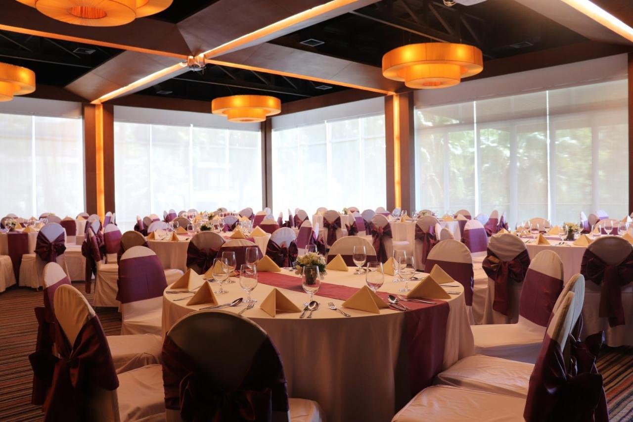 Wyndham Sea Pearl Resort, Phuket Patong Dış mekan fotoğraf The ballroom