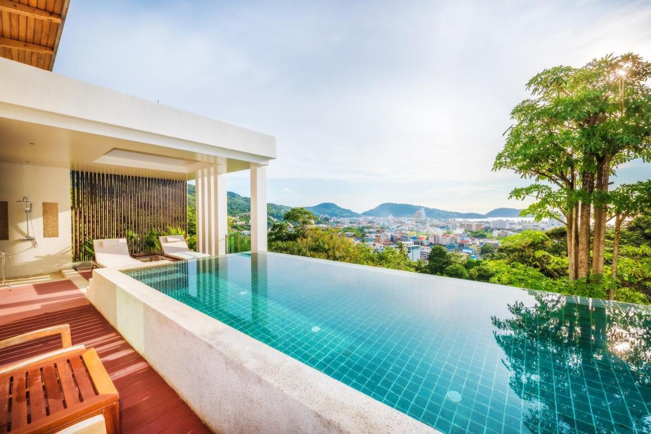 Wyndham Sea Pearl Resort, Phuket Patong Dış mekan fotoğraf Infinity pool at the resort